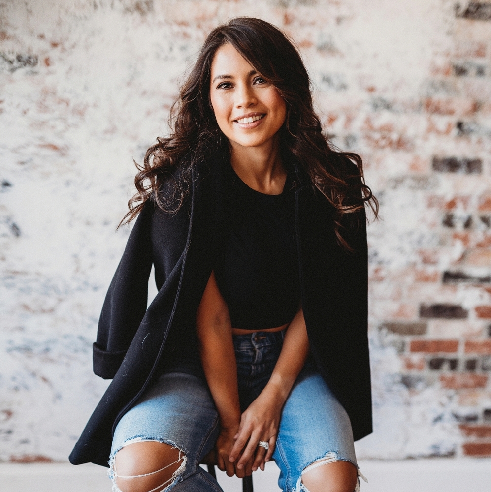 Meet your Posher, April